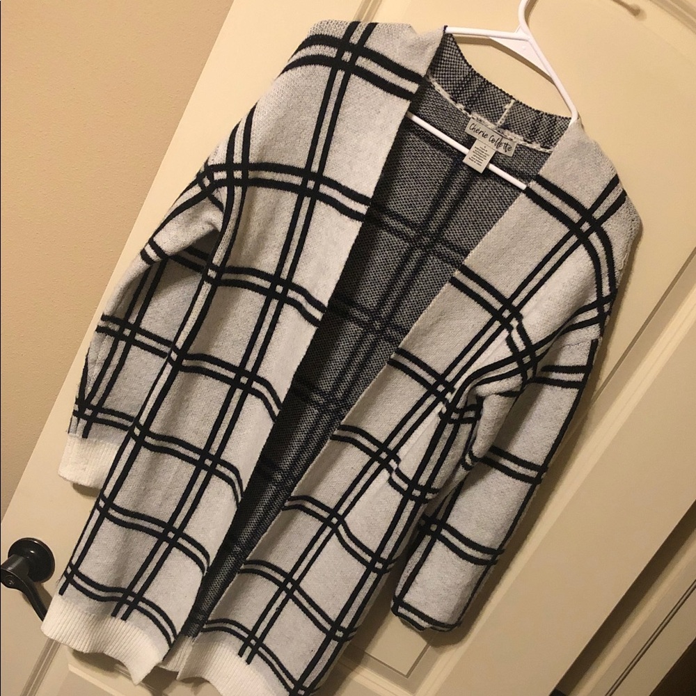 Black & Gray Windowpane Open-Front Cardigan